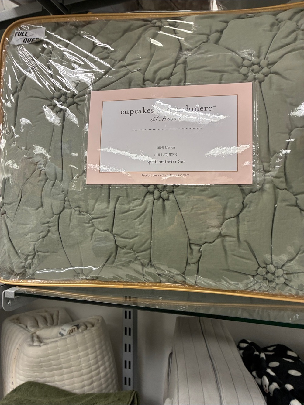 cupcakes & cashmere Sage Green Full/Queen Tufted Comforter Set